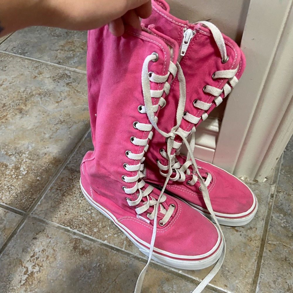 Girls high top vans size 2